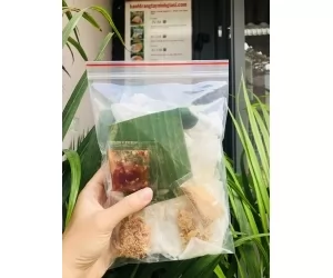 Bánh tráng phơi sương ủ lá chuối muối nhuyễn ớt rim mật ong tắc 100g